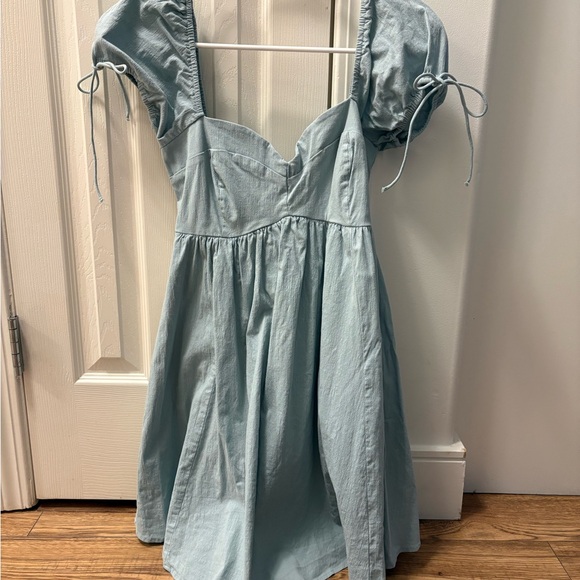 Abercrombie & Fitch Puff Sleeve Mini Dress With Sweetheart Neckline - Picture 5 of 8